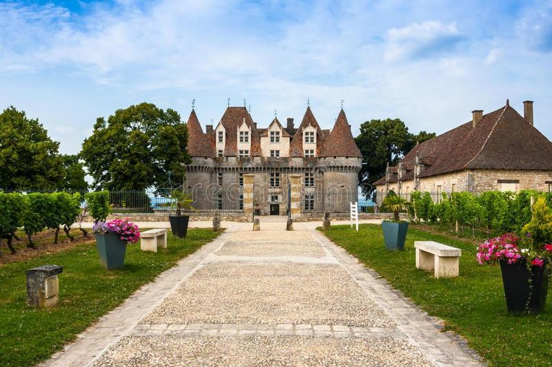 Cœur de vigne à Colombier 24560 Acomodação com café da manhã Issigeac Exterior foto